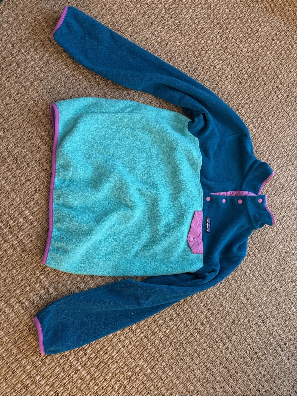 Patagonia Teal, Aqua & Pink Synchilla Snap-T Fleece